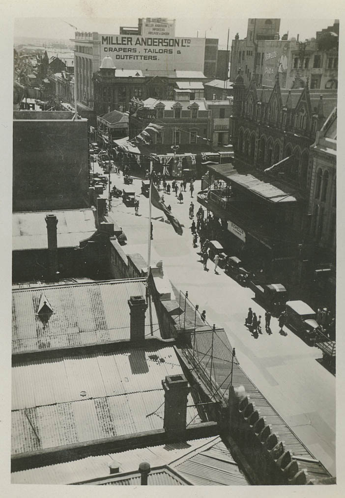 Beehive Corner 1936, looking west down Hindley Street
