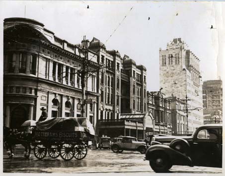 Street Scene King William Street 1936